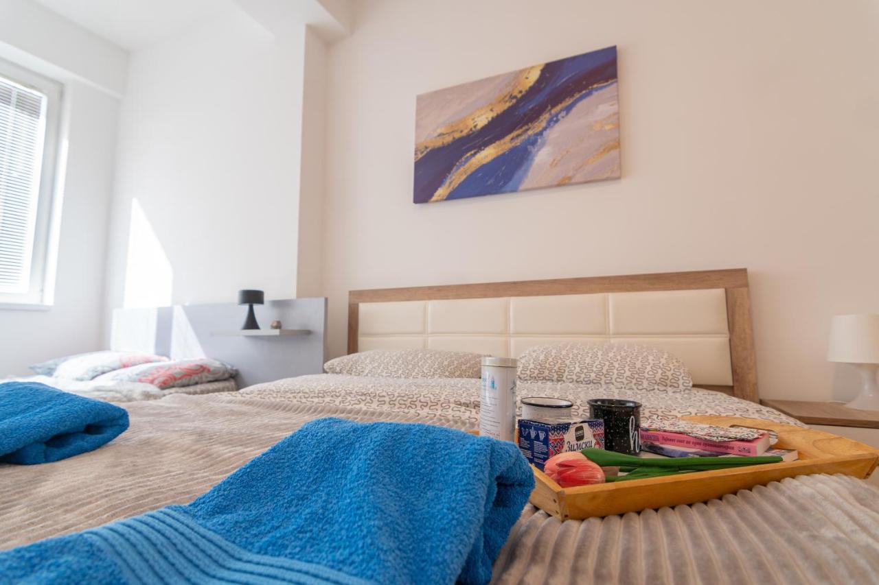 High-End Spacious Apartment Next To City Mall سكوبجي المظهر الخارجي الصورة